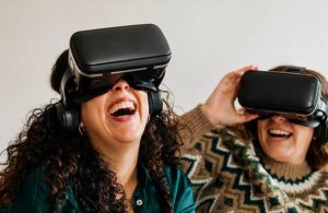 VR dinerspel ontmantel de bom